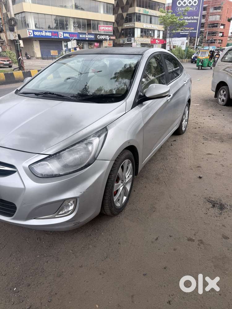 Hyundai Fluidic Verna 1.6 Vtvt Sx, 2012, Petrol