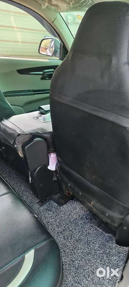 Mahindra Kuv 100 2016 Petrol 65000 Km Driven