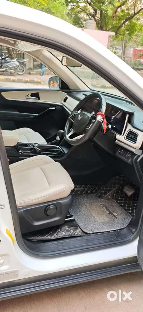Mahindra Xuv700, 2024, Diesel