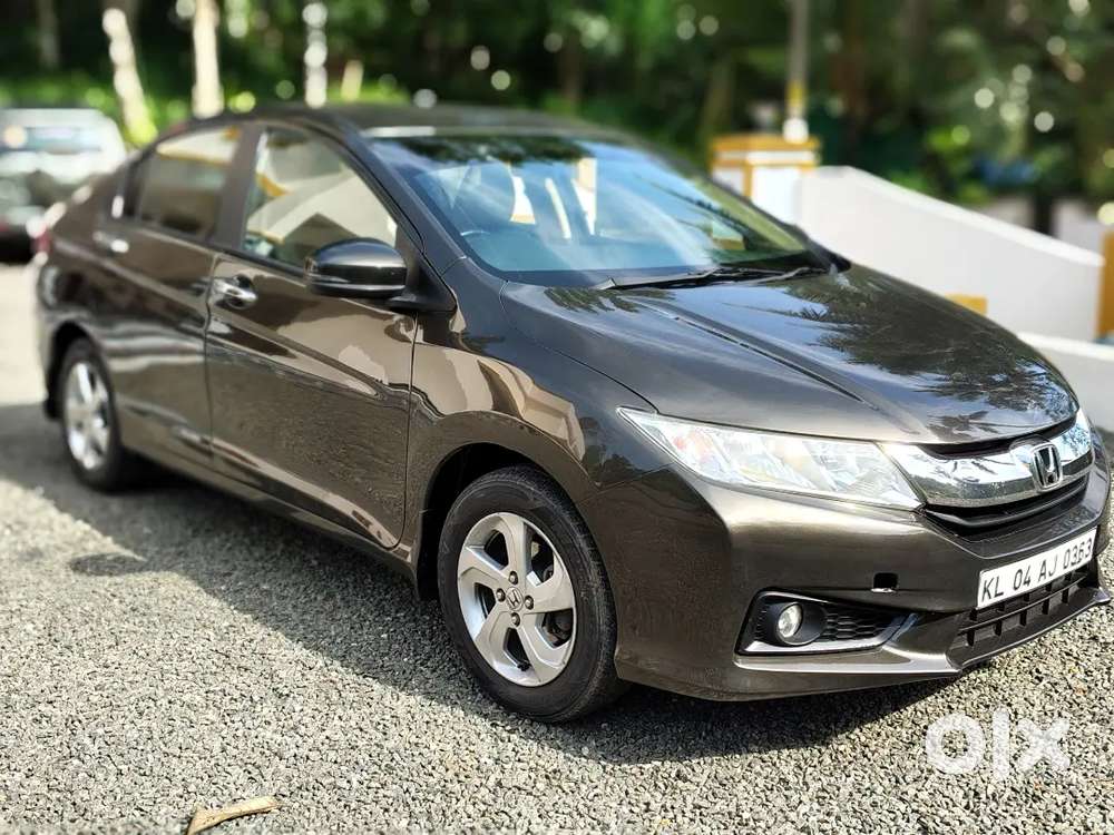 2016 Honda City Vxcvt Ivtec Automatic Sunroof