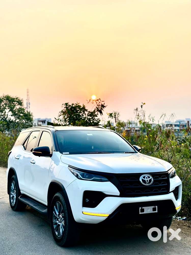 Toyota Fortuner Diesel 4x4 2025