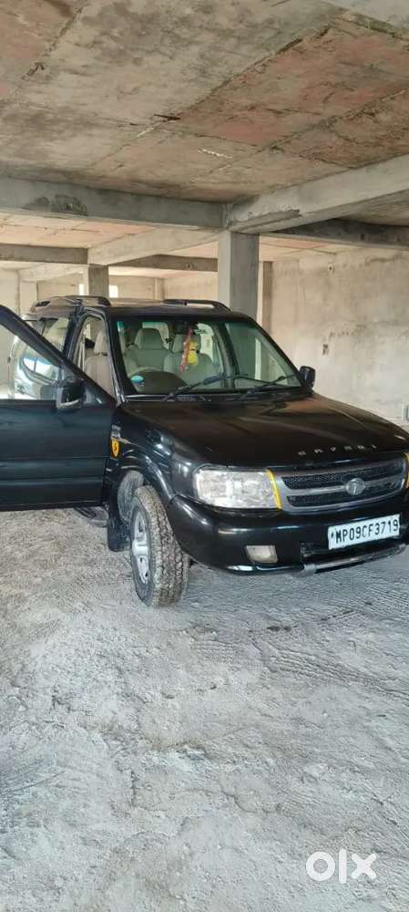 Tata Safari 2012 Diesel 50000 Km Driven