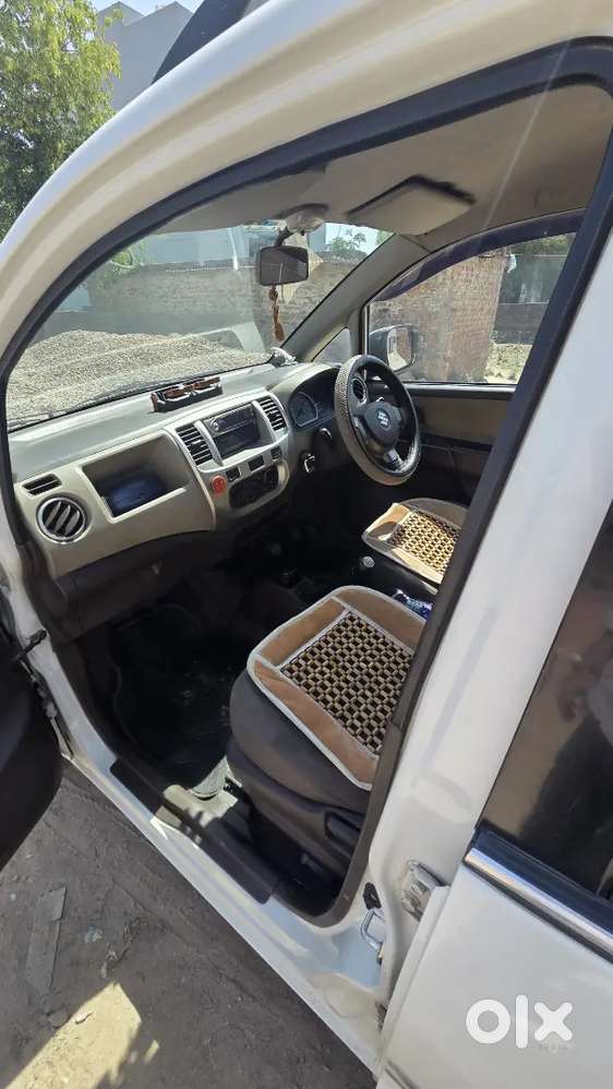 Excellent Condition,non Accidental, Fixed Price, Brokers Excuse Us