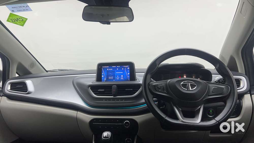Tata Altroz Xz Plus (s) Icng, 2023, Cng & Hybrids