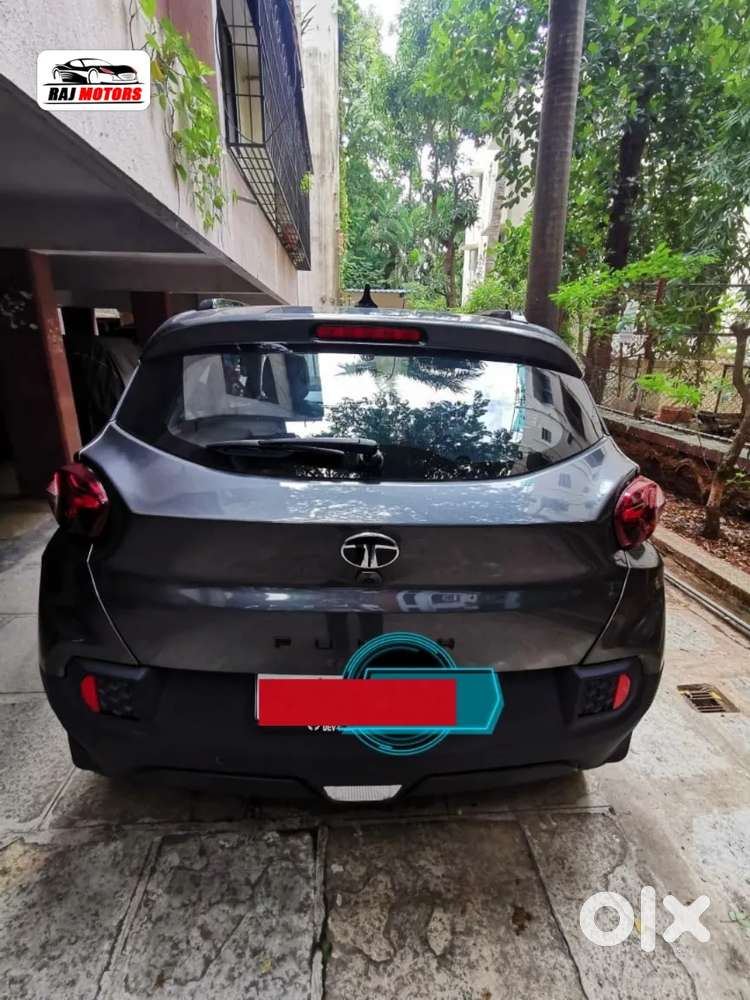 Tata Punch, 2025, Petrol