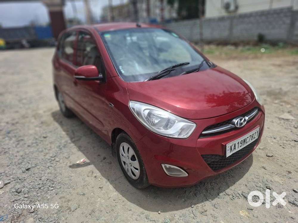 Hyundai I10 Sportz, 2012, Petrol