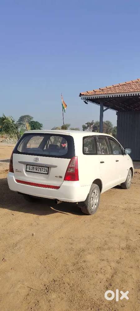 Toyota Innova 2007 Diesel 400000 Km Driven