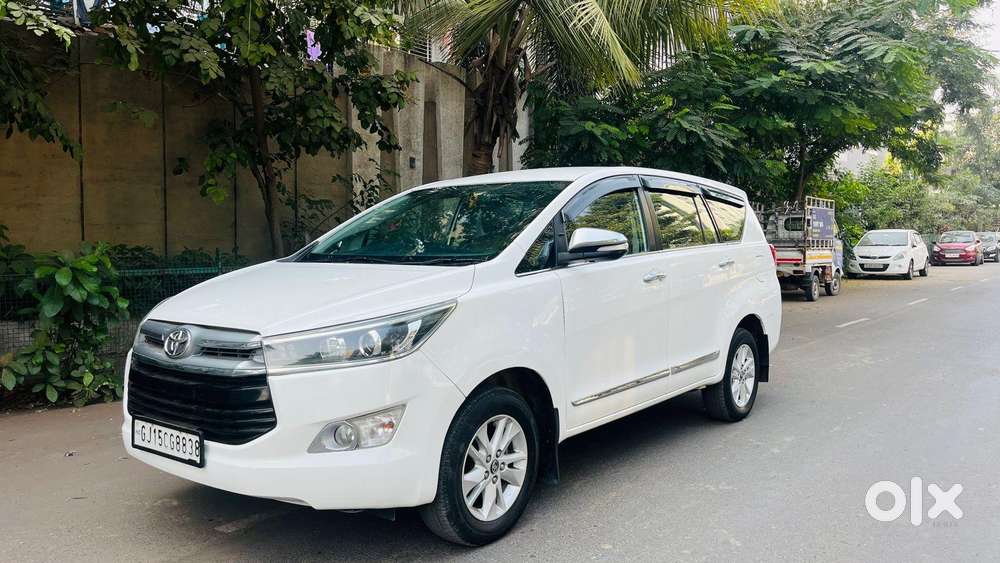 Toyota Innova Crysta 2.8z Automatic, 2017, Diesel
