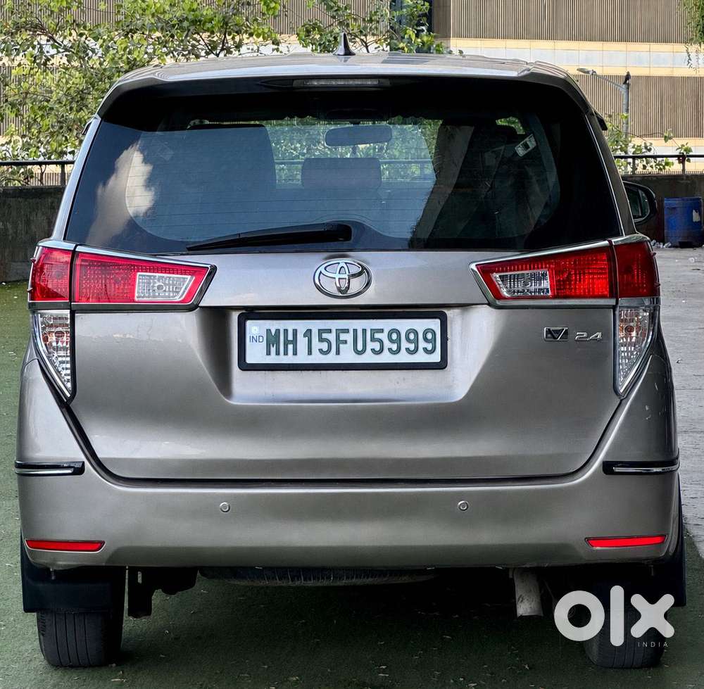 Toyota Innova Crysta 2.8 Gx At 8s, 2017, Diesel