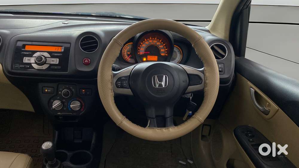 Honda Brio Vx Mt, 2014, Petrol