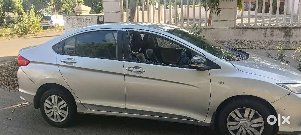 Honda Elevate Zx Cvt 2016