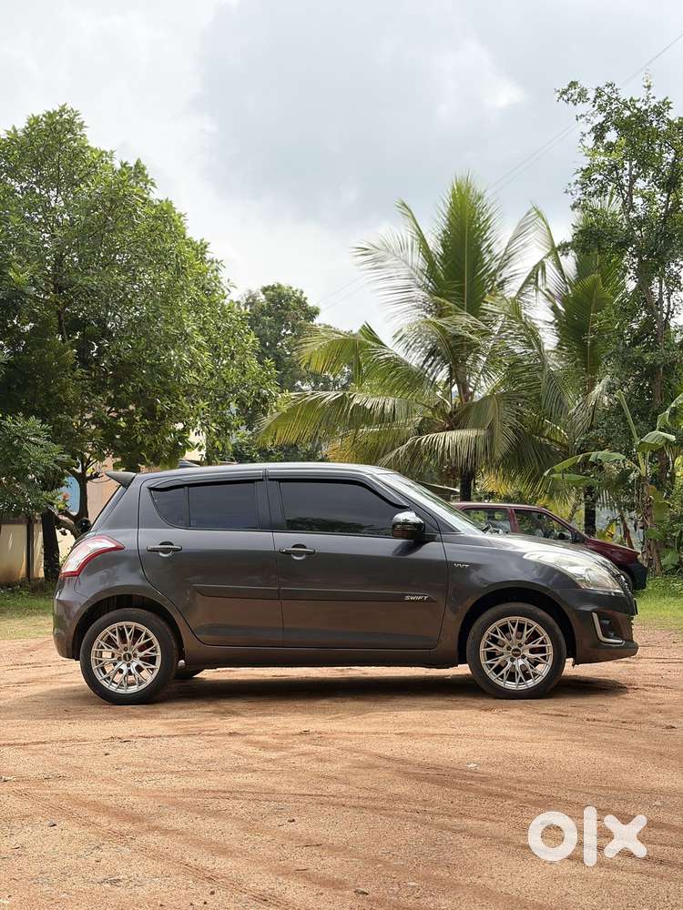 Maruti Suzuki Swift Vxi, 2016, Petrol