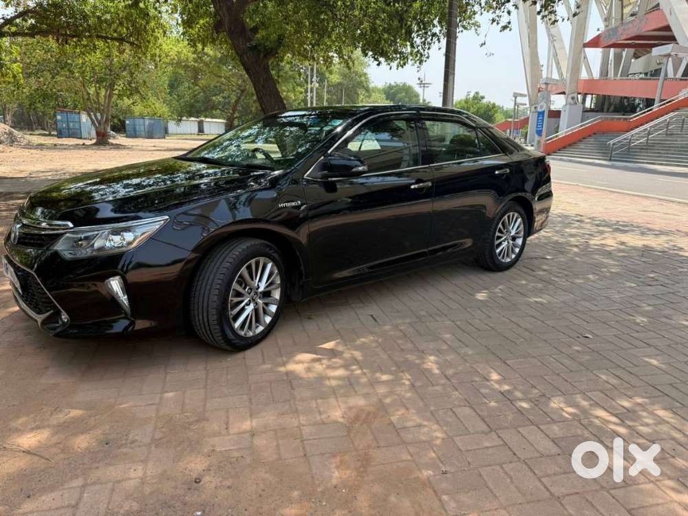 Toyota Camry 2.5 Hybrid, 2018, Petrol