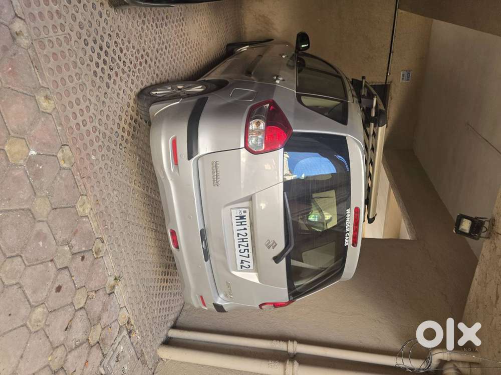 Maruti Ertiga 2012, Petrol, Manual