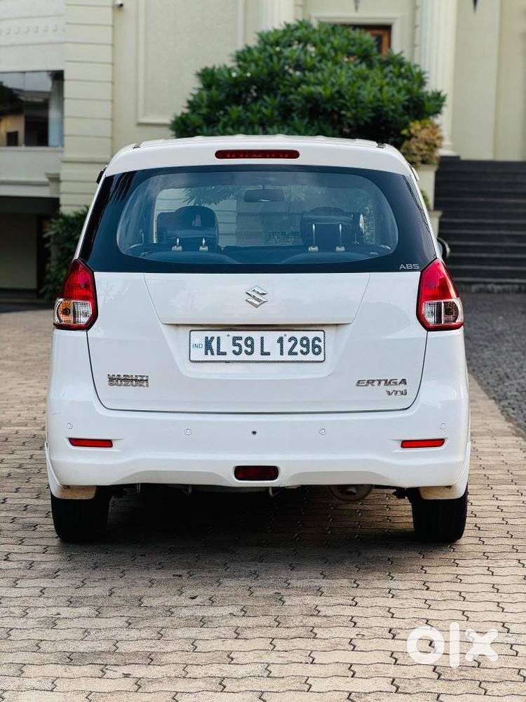 Maruti Suzuki Ertiga Vdi Shvs, 2015, Diesel