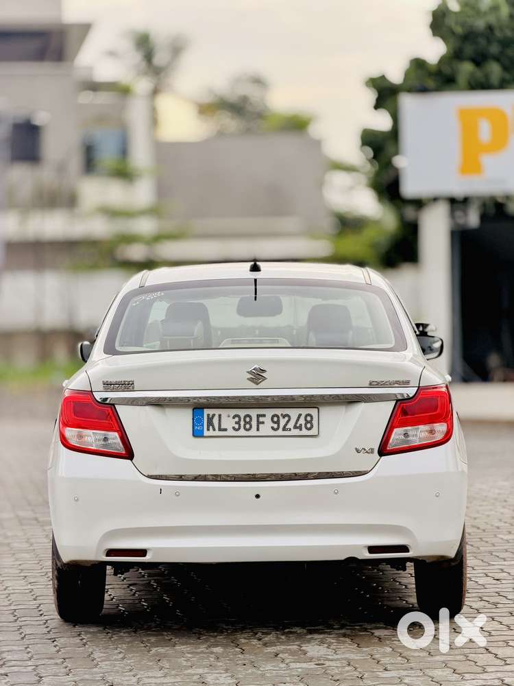 Maruti Suzuki Swift Dzire Vxi Optional, 2017, Petrol