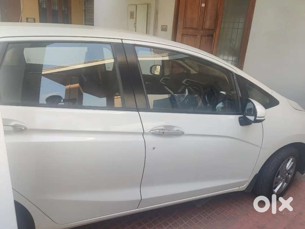 Honda Jazz 2022 Petrol Well Maintained