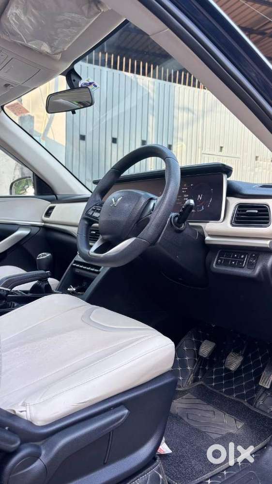 Mahindra Xuv700, 2025, Diesel