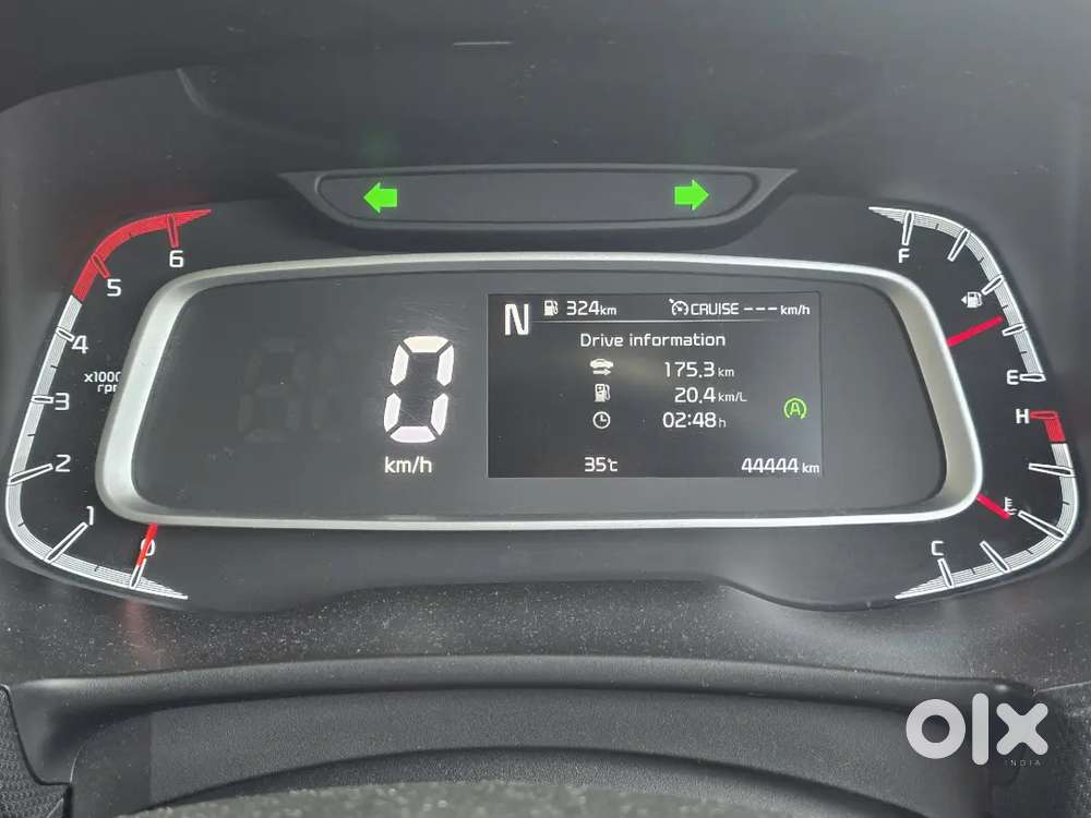  Kia Sonet Gtx+ (topend) Imt Diesel Black Colour &ndash; 2023 For Sale