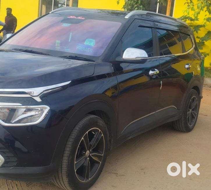 Kia Carens Petrol Manual 2025
