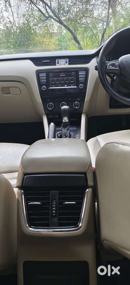Skoda Octavia 2.0 Tdi At Style Plus, 2017, Diesel