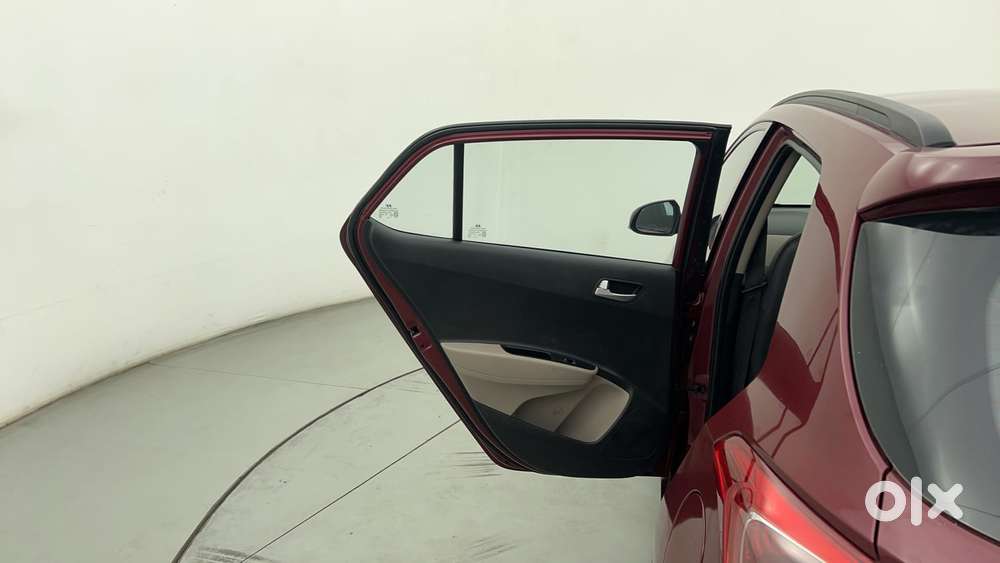 Hyundai Grand I10 1.2 Kappa Asta At Vtvt, 2015, Petrol