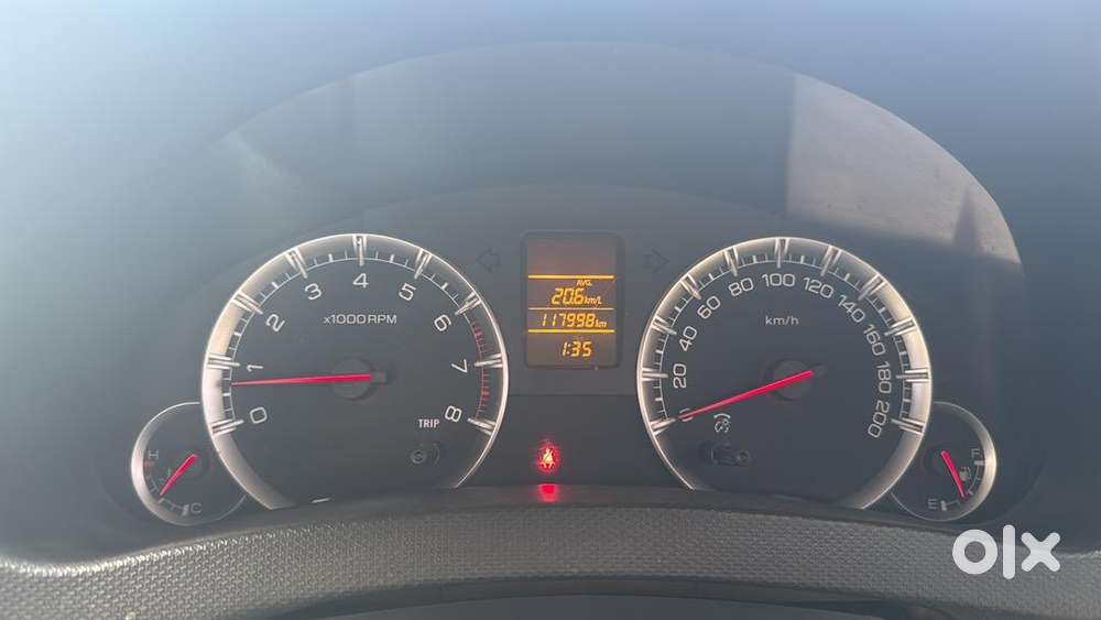 Maruti Suzuki Swift Dzire 2017 Petrol Good Condition One Handle Car