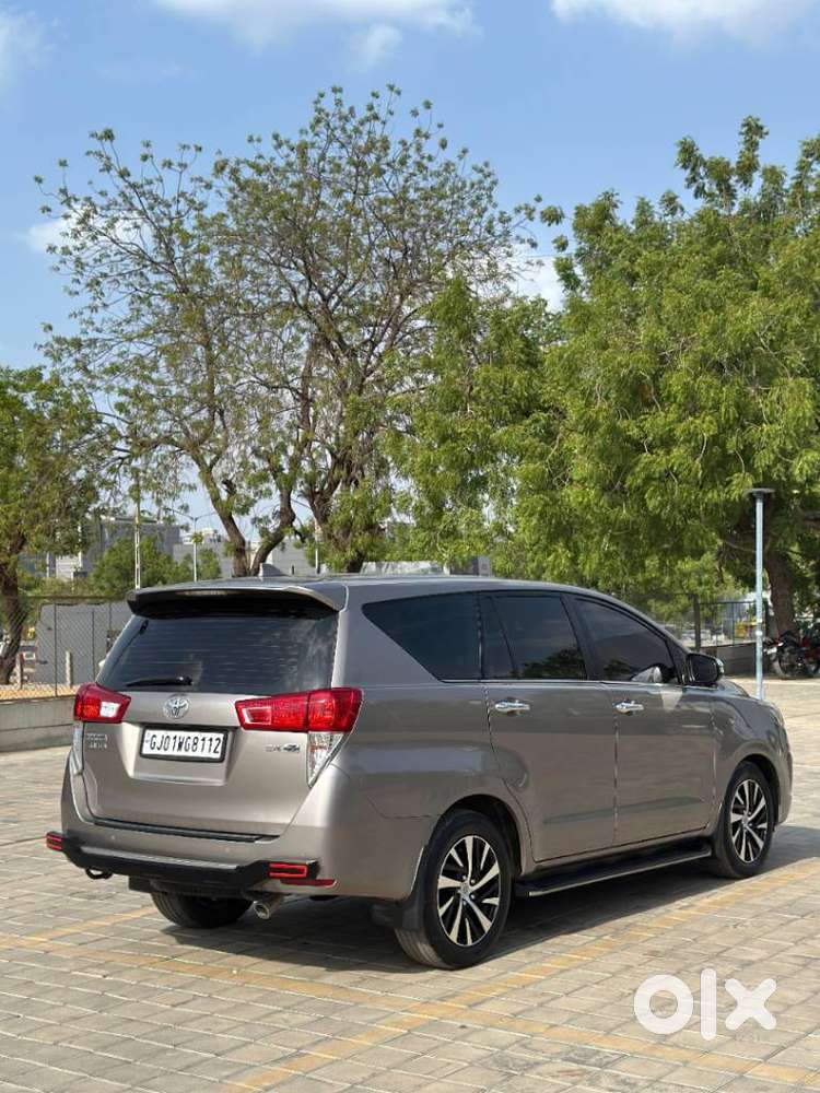 Toyota Innova Crysta [2020-ongoing] 2.4 Zx At 7 Str, 2022, Diesel