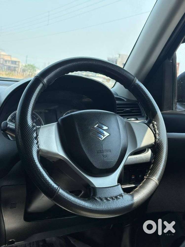 Maruti Suzuki Swift Vxi, 2017, Petrol