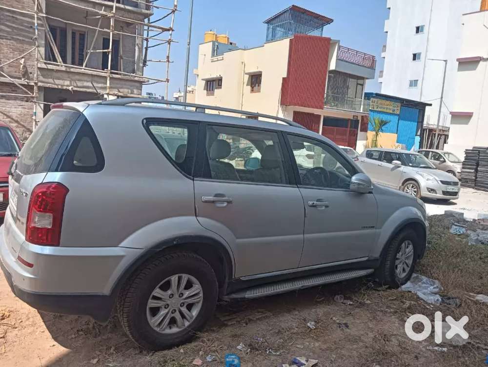 Mahindra Rexton Diesel 2013