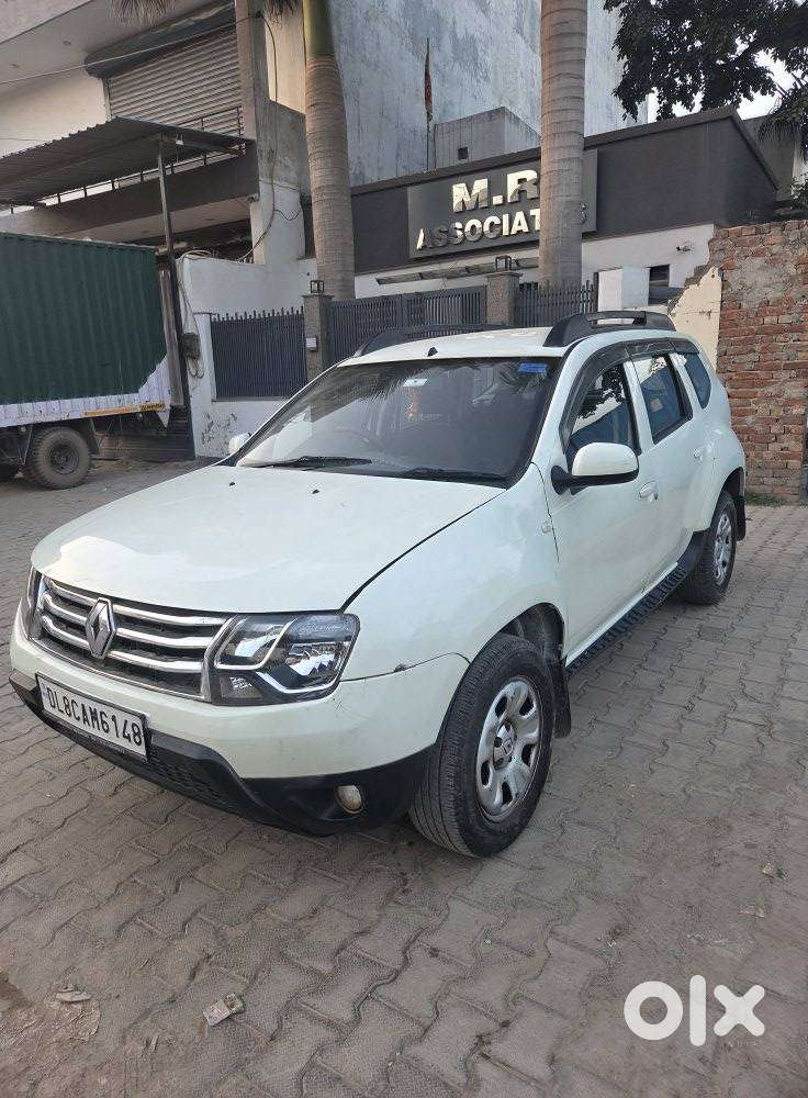 Renault Duster 1.5 Petrol Rxe, 2015, Petrol