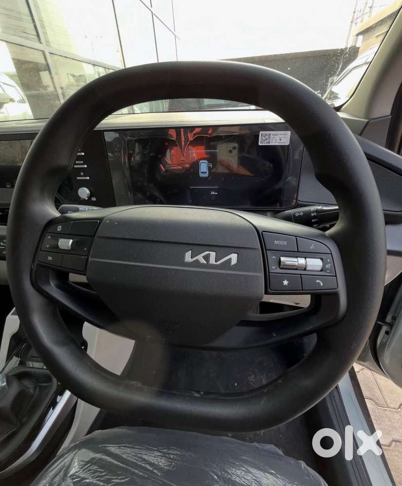 Kia Carens Clavis Htk, 2025, Petrol