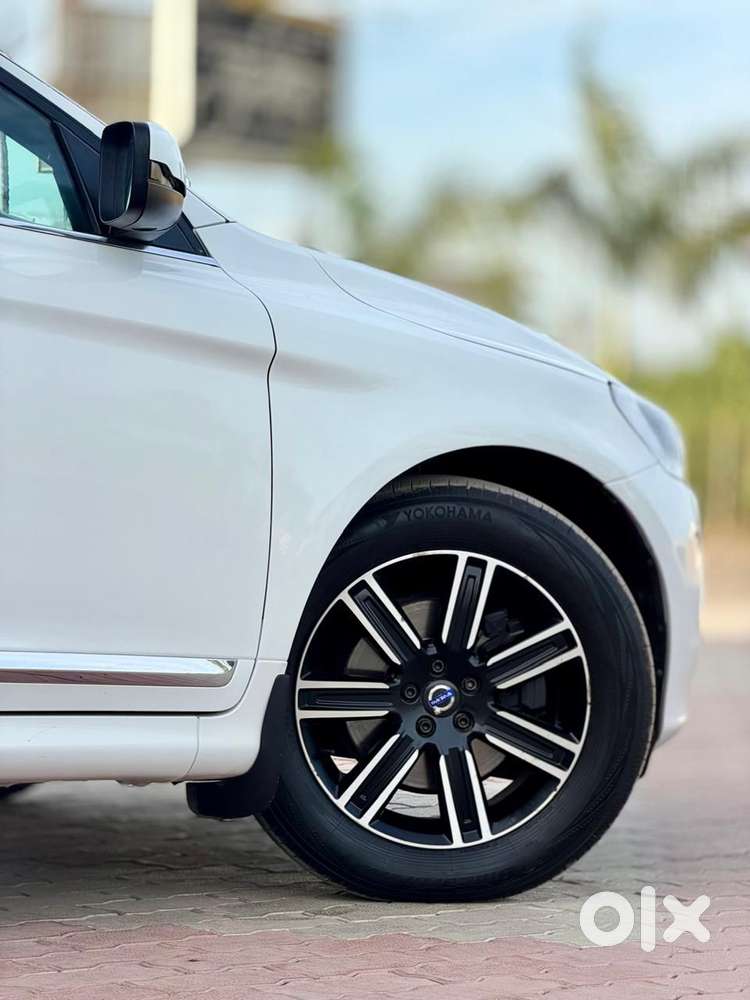 Volvo Xc60 Momentum D4, 2017, Diesel