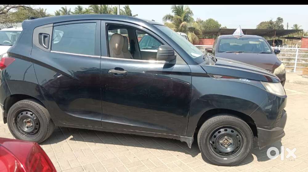 Mahindra Kuv 100 Mahindra-kuv-100-g80-k4-plus-5str, 2016, Petrol