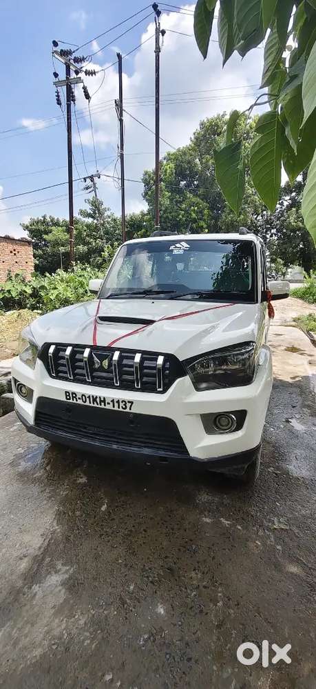 Mahindra Scorpio S5 2018 Diesel Manual