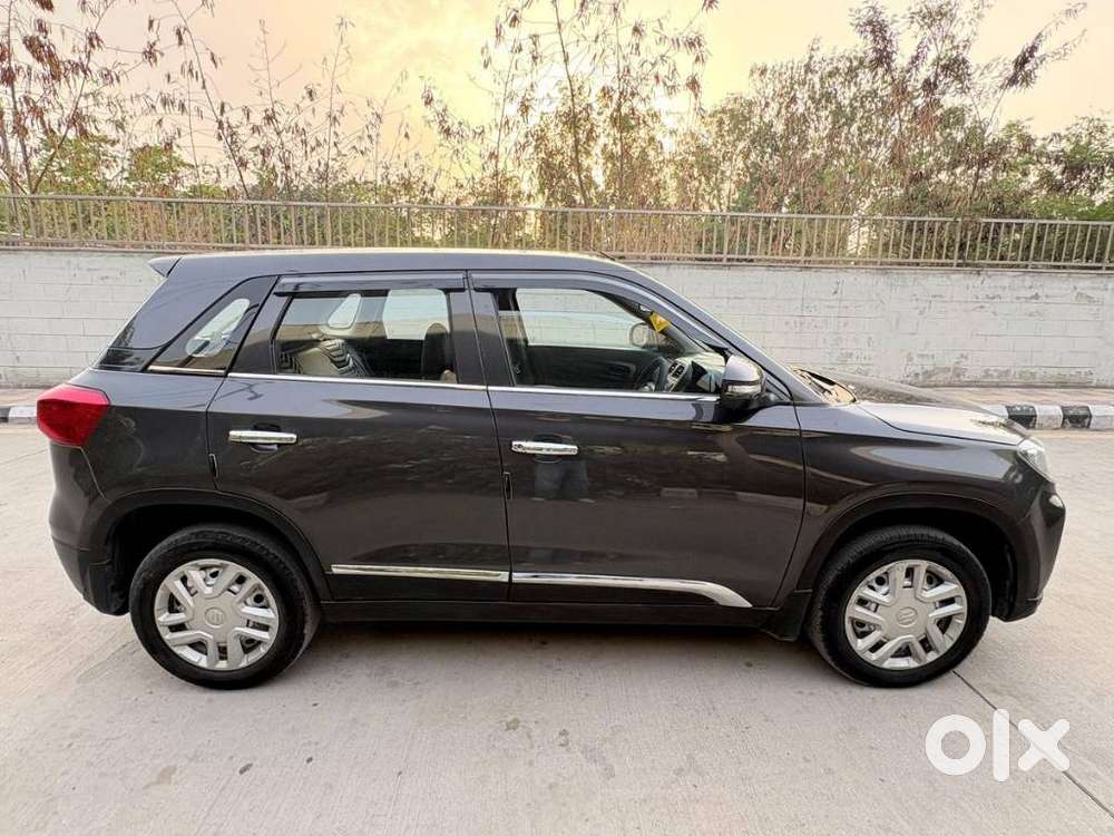 Maruti Suzuki Brezza 1.5 Lxi Smart Hybrid, 2022, Petrol