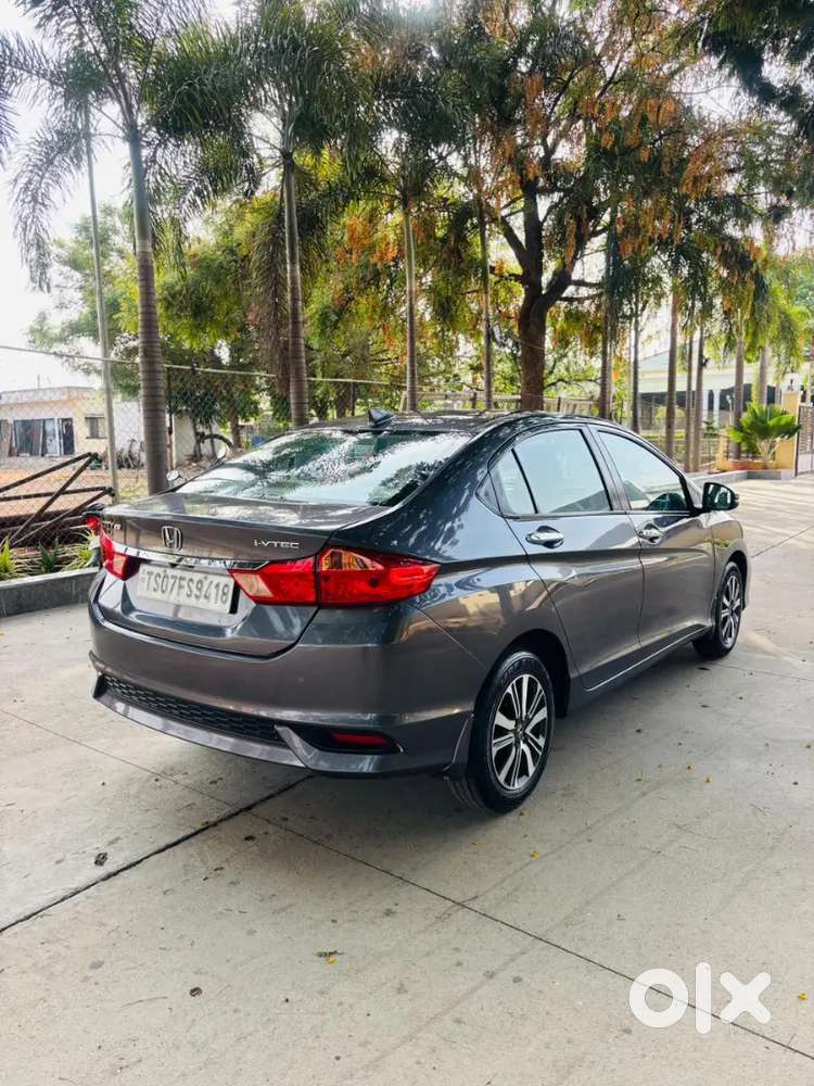 Honda City 1.5 Vx Petrol 2017