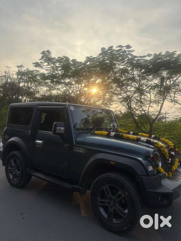 Mahindra Petrol Manual 2021 Car