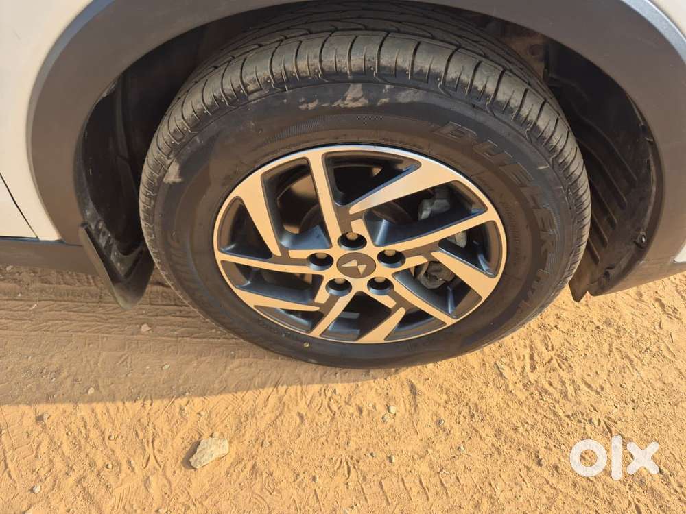 Mahindra Xuv300 W8 Option, 2022, Petrol