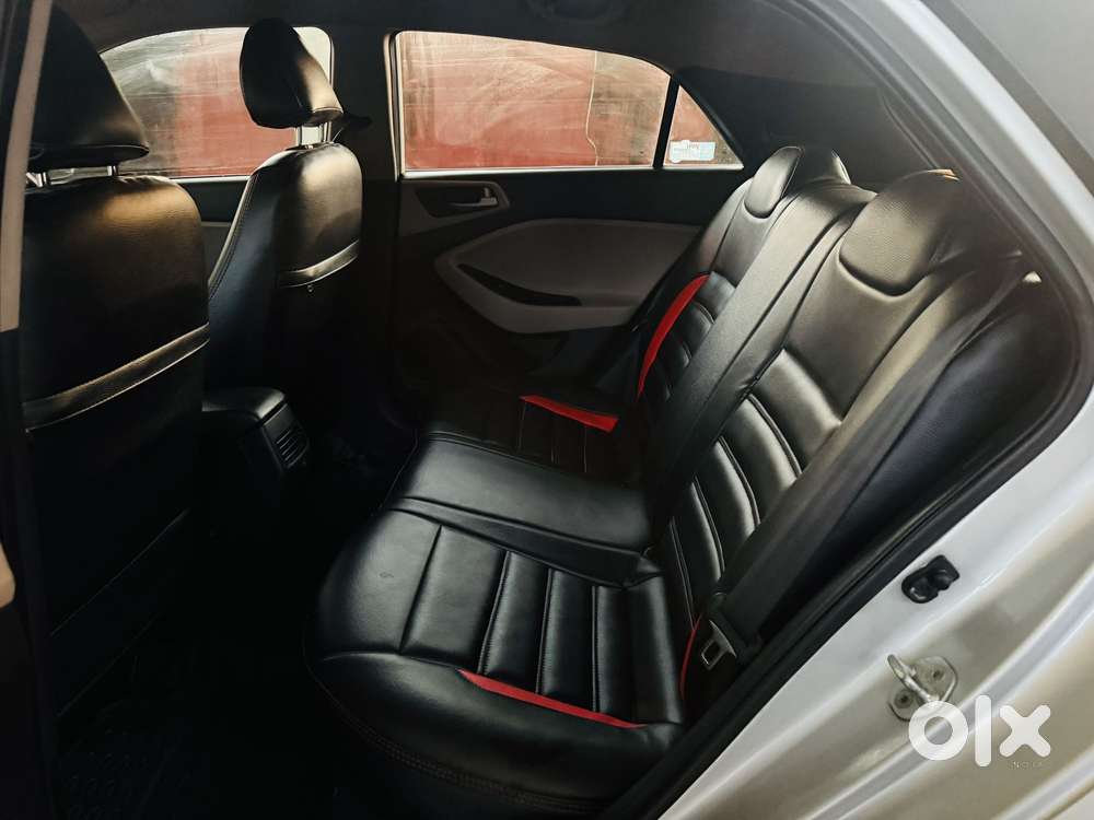 Hyundai Elite I20 Sportz Plus, 2015, Petrol