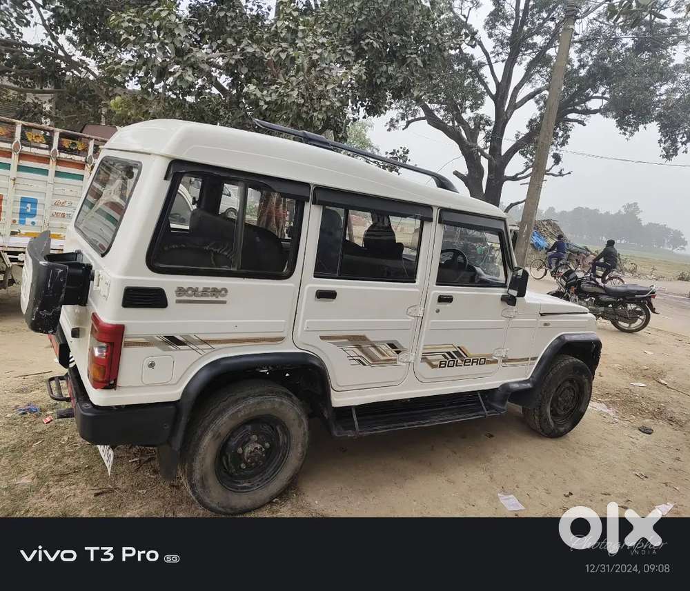 Mahindra Bolero 2011