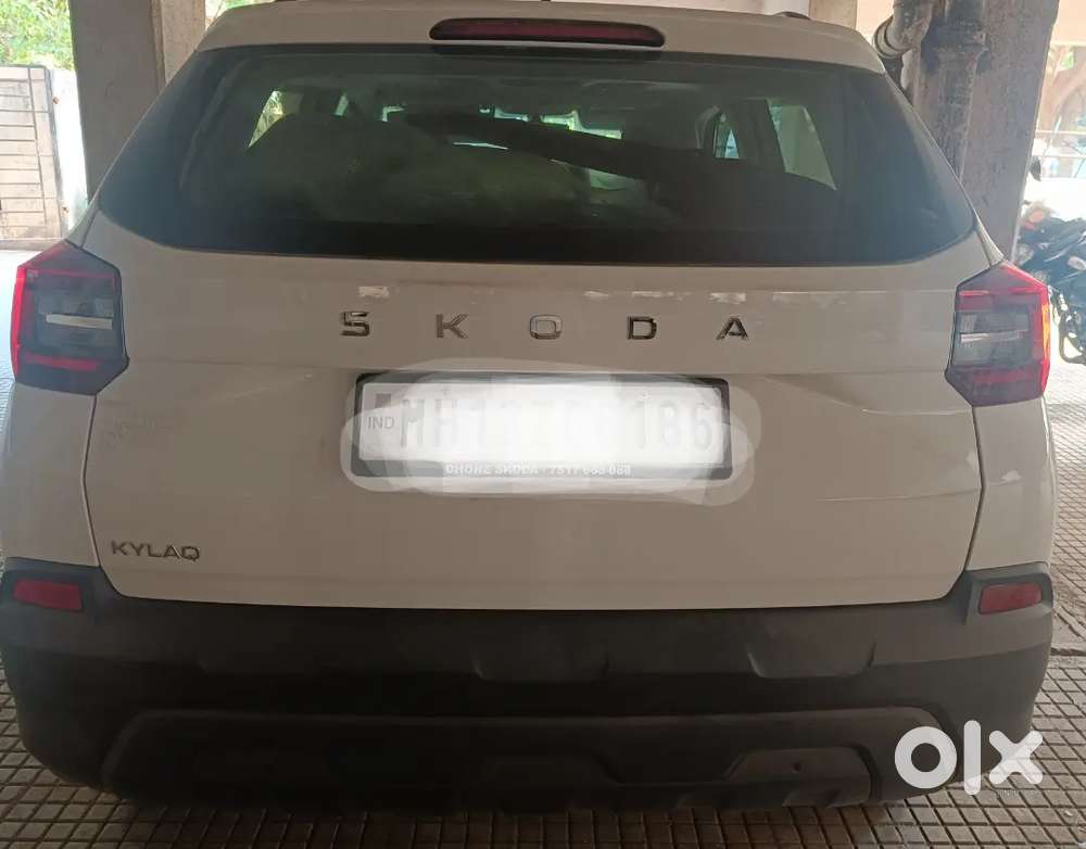 Skoda Kylaq Classic+at 2026 Petrol 1200 Km Driven