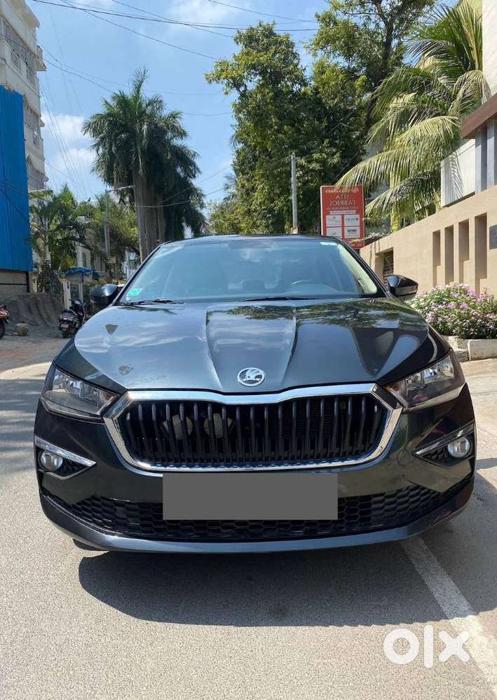 Skoda Slavia 1.0 Ambition Tsi At, 2023, Petrol