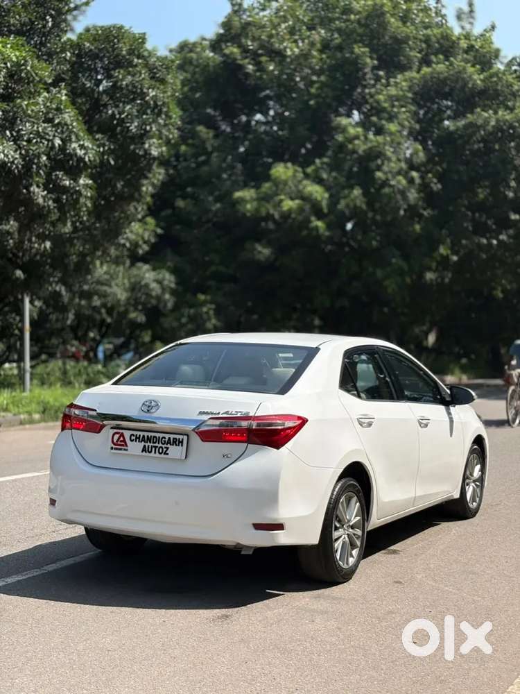 Toyota Corolla Altis 1.8 Vl Cvt, 2015, Petrol
