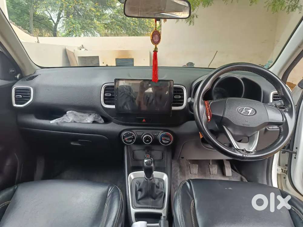 Hyundai Venue 2020 Manual Petrol Car