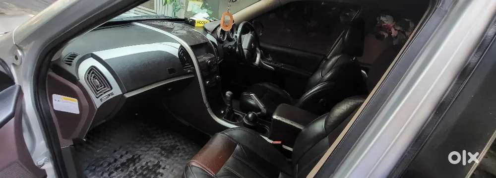 Xuv 500 Full Condition Gadi Hai, Full Original कम चली हुई,