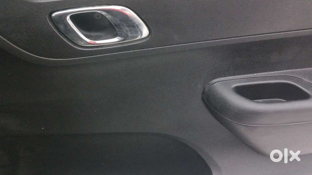 Renault Kwid 2019-ongoing 1.0 Rxt (o), 2019, Petrol