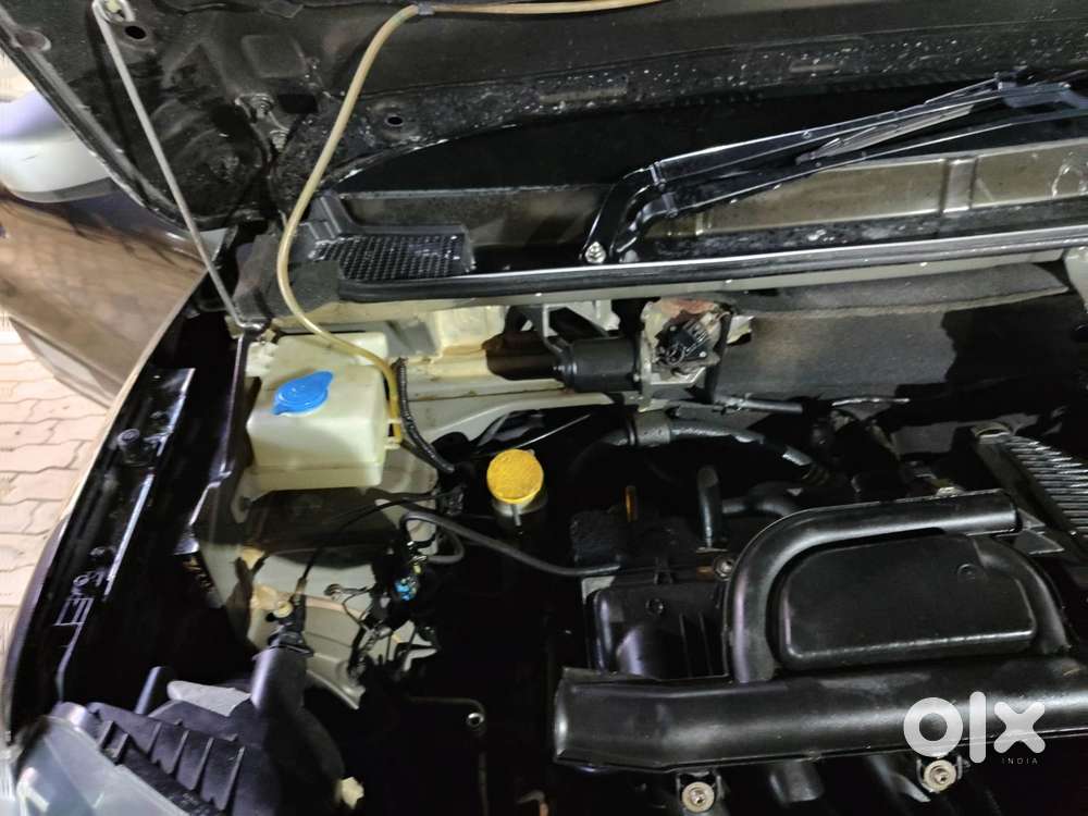 Renault Kwid 2019-ongoing 1.0 Rxt (o), 2017, Petrol