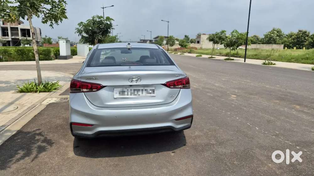 Hyundai Verna Sx At 2019