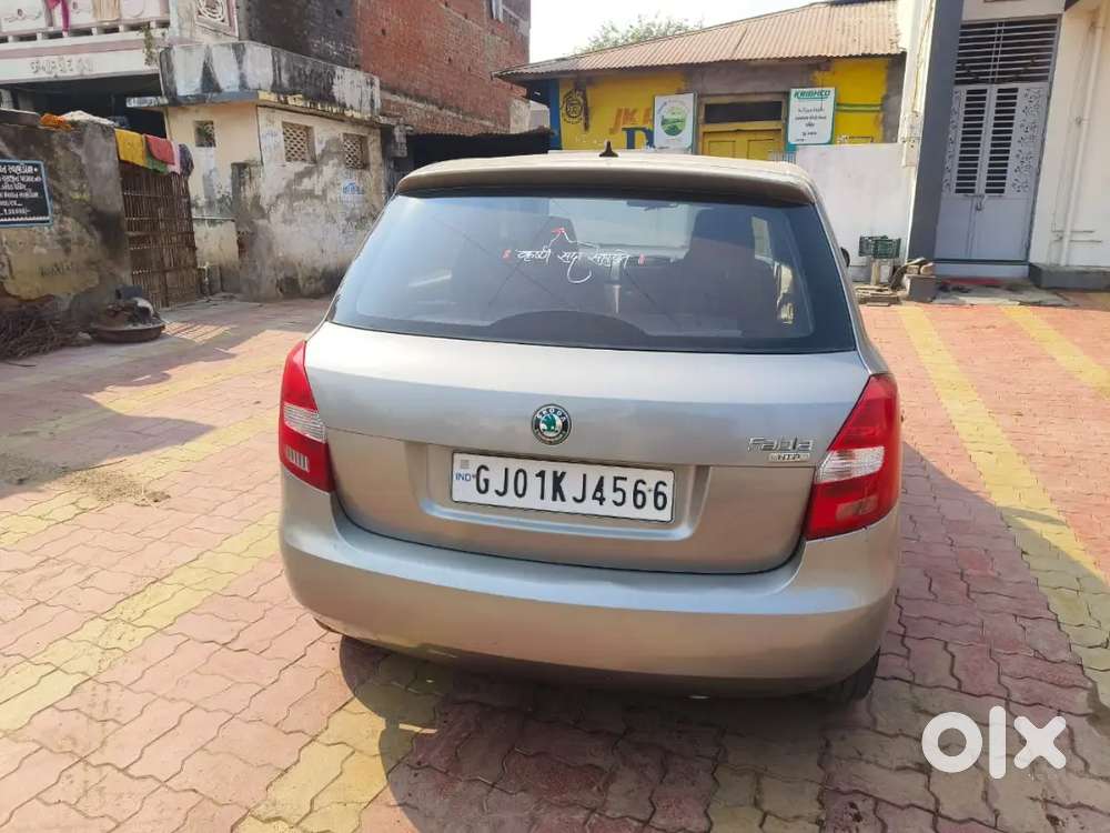 Skoda Fabia 2011 Cng 24km / Chind Ac